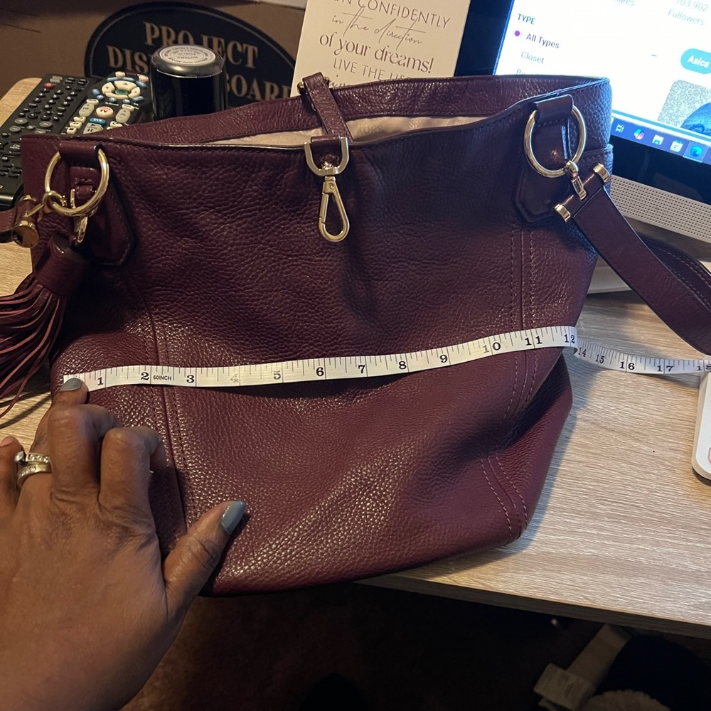 Michael Kors Merlot wine leather shoulder bag - Picture 10 of 16
